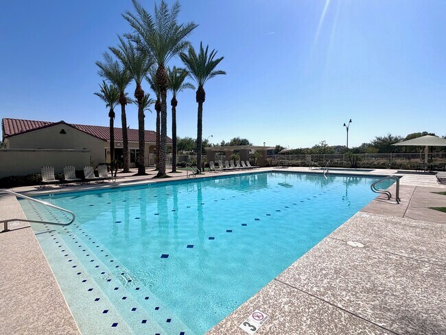 Building Photo - 3497 E Loma Vista St