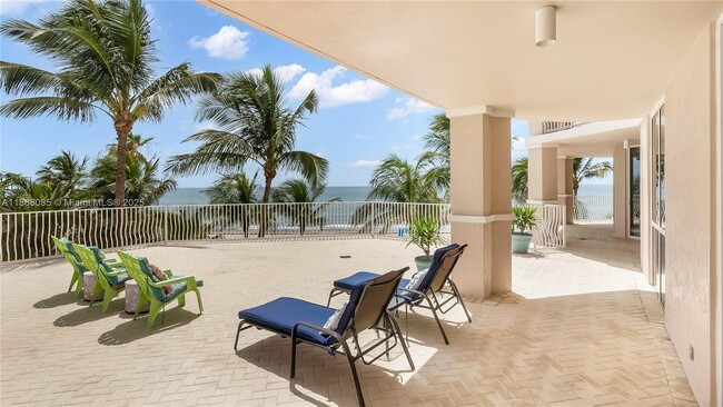 Building Photo - 1460 S Ocean Blvd