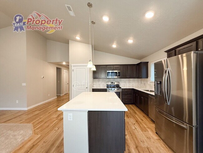 Building Photo - 11398 W Belgrave St