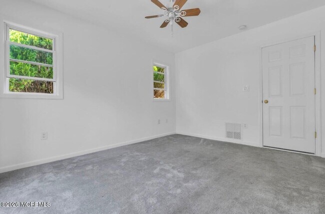 Building Photo - 464 Barnacle Rd