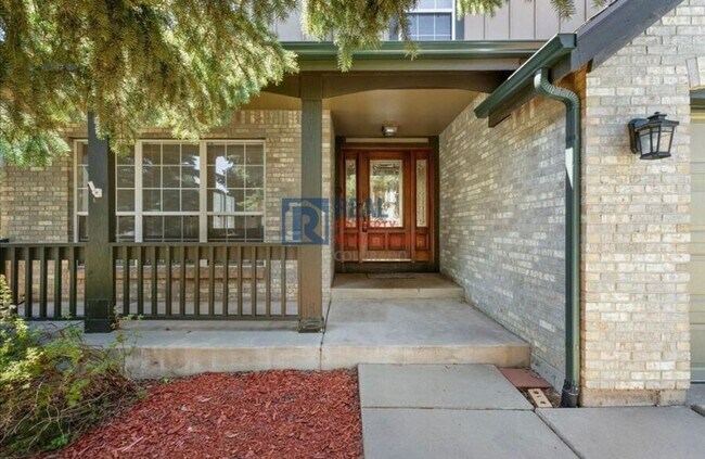 Building Photo - 10010 Irving St