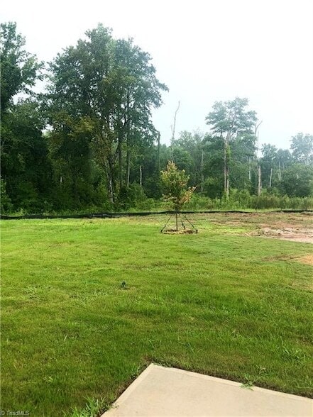 Building Photo - 1747 Mallard Dr