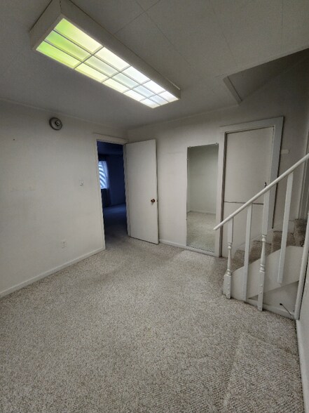 Building Photo - 1080A Saxonburg Blvd