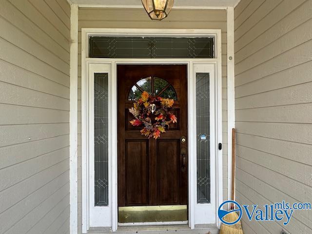 Building Photo - 194 Topaz Rd