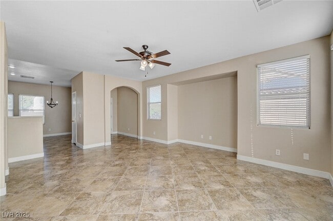 Building Photo - 494 Groft Way