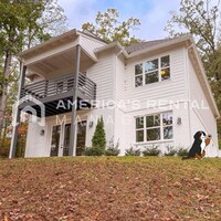 Building Photo - Home for Rent in Vestavia Hills, AL!!! Sig...