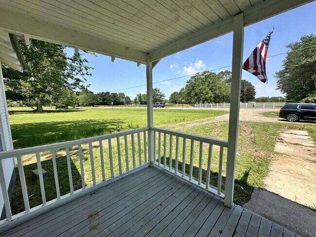 Building Photo - 8643 US-270