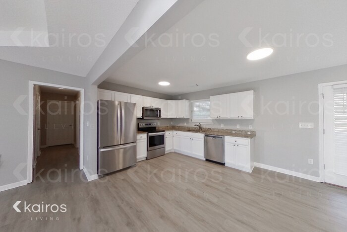 Building Photo - 334 Amanda Dr