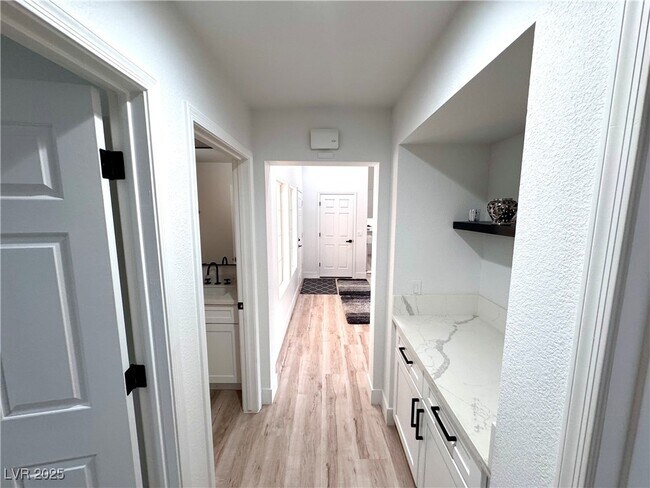 Building Photo - 9053 Firebird Dr