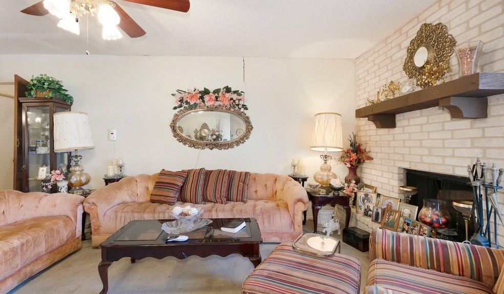 Building Photo - 5207 Tom Stafford Dr