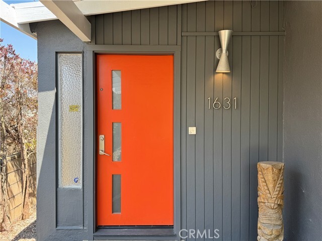 Building Photo - 1631 Lomax Ln