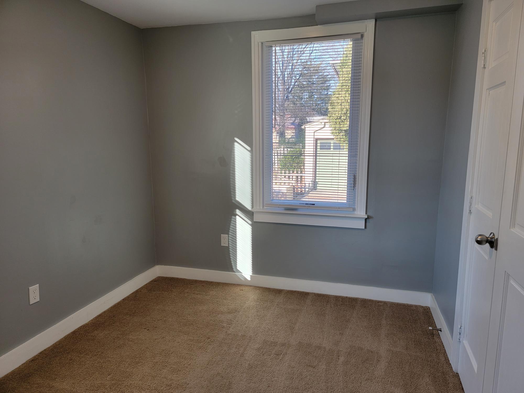 Building Photo - 232 Main St