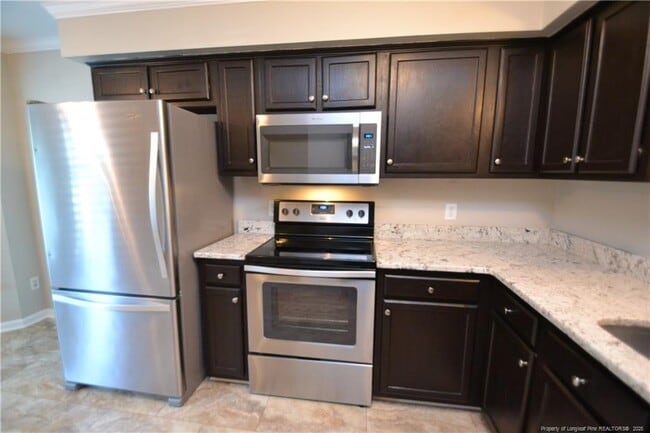 Building Photo - 306 Beechtree Dr