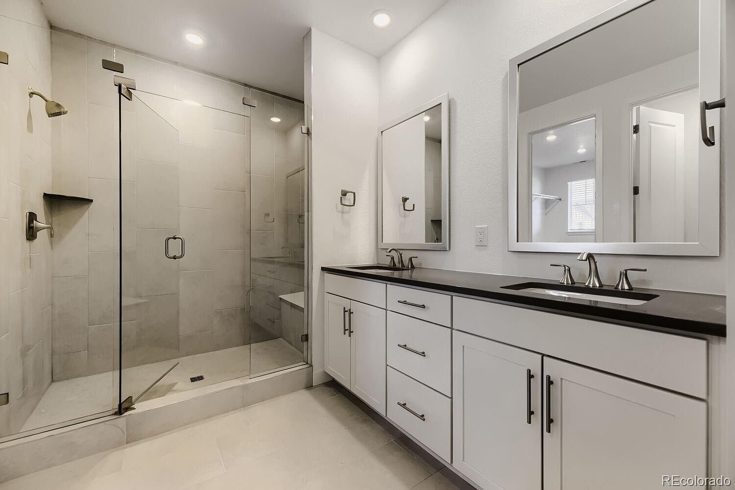 Building Photo - 15402 W Dequesne Ave