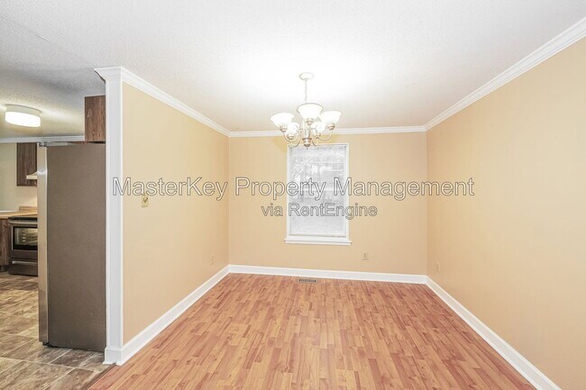 Building Photo - 104 Castle Bay Ct