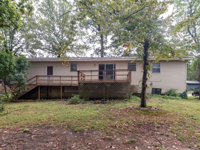 Building Photo - 11814 Ashwood Dr