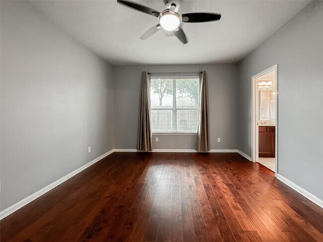 Building Photo - 6810 Summer Bridge Ln