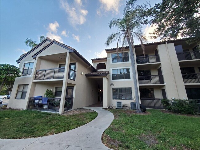 Building Photo - 4581 W McNab Rd