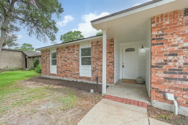 Building Photo - 16722 Moary Firth Dr