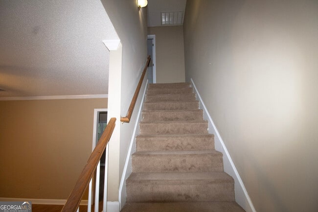 Building Photo - 1610 Drayton Ln