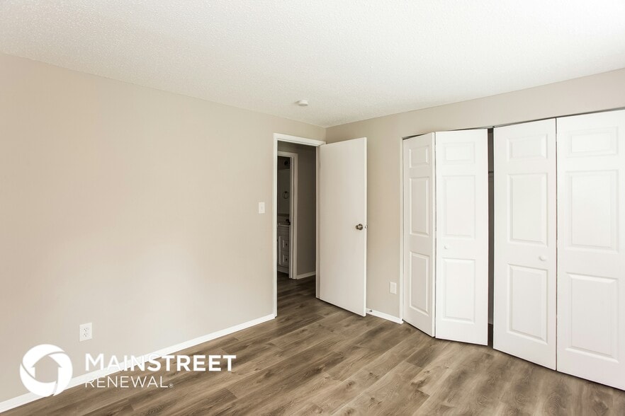 Building Photo - 5222 Split Oak Dr