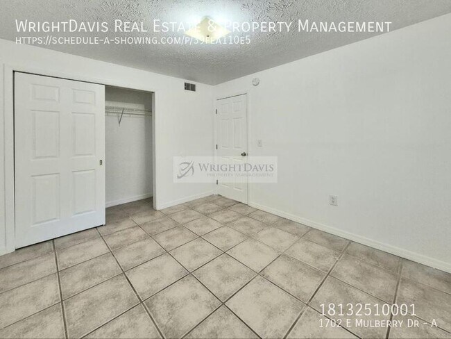 Building Photo - 1702 E Mulberry Dr