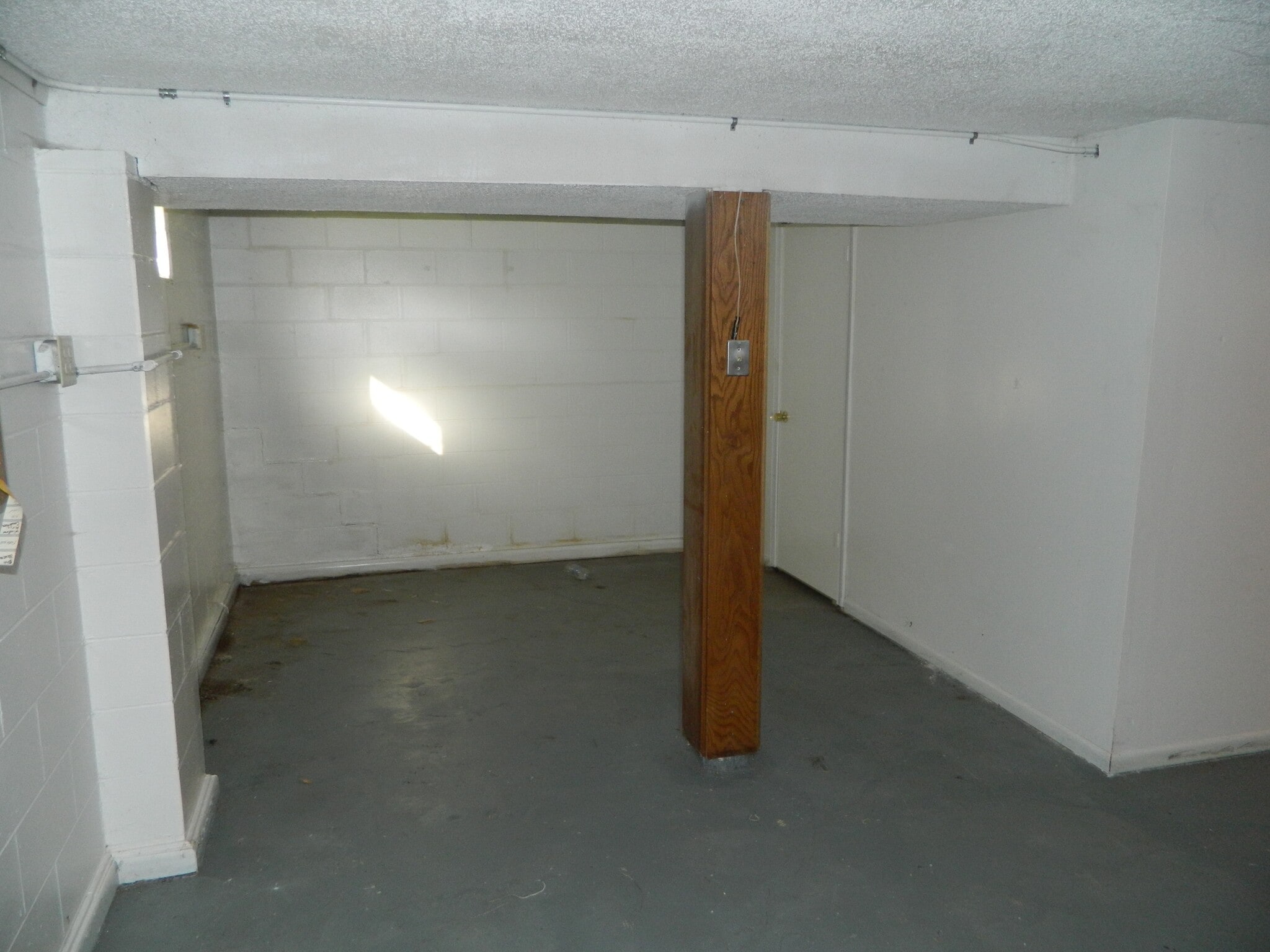 Building Photo - 4424 SE 8th St