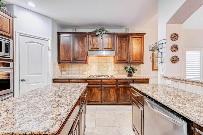Building Photo - 20307 Cortina Valley Dr