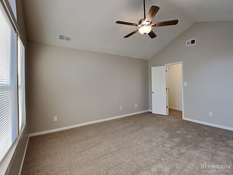 Building Photo - 13200 Lampmeade Ln