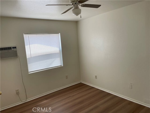 Building Photo - 316 Maxine Ave