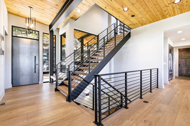 Building Photo - 4475 Forest Trail