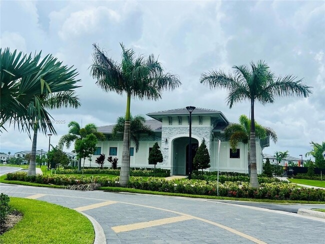 Building Photo - 13370 SW 284th Terrace