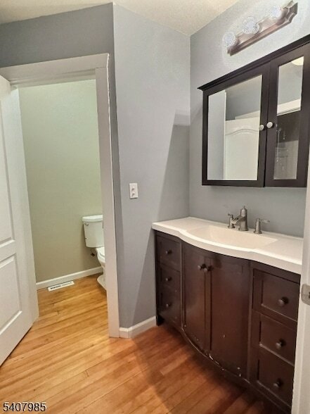 Building Photo - 47 Vail Rd