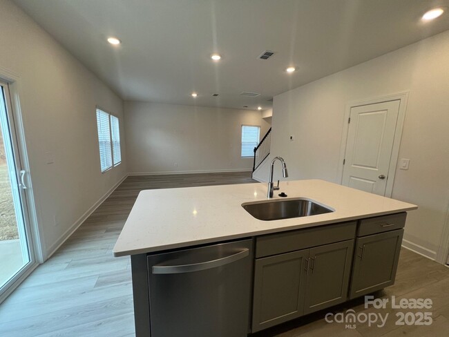 Building Photo - 1241 30th St Ln NE