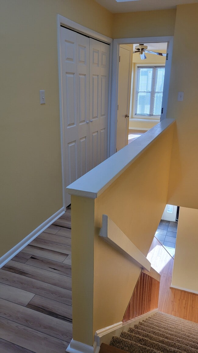 Building Photo - 3226 Brookline Rd