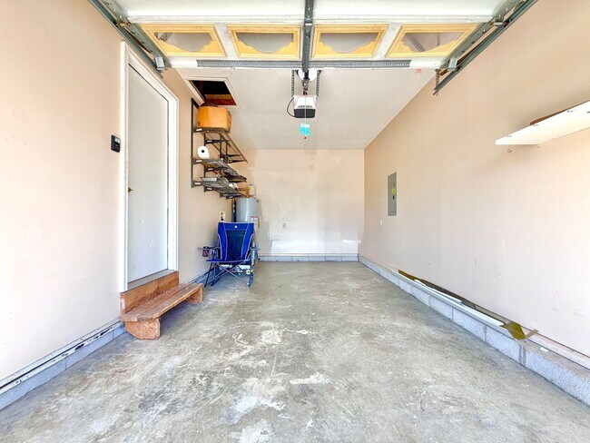 Building Photo - 1215 Marla Dr