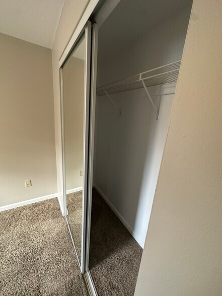 Building Photo - 49 Tappan St