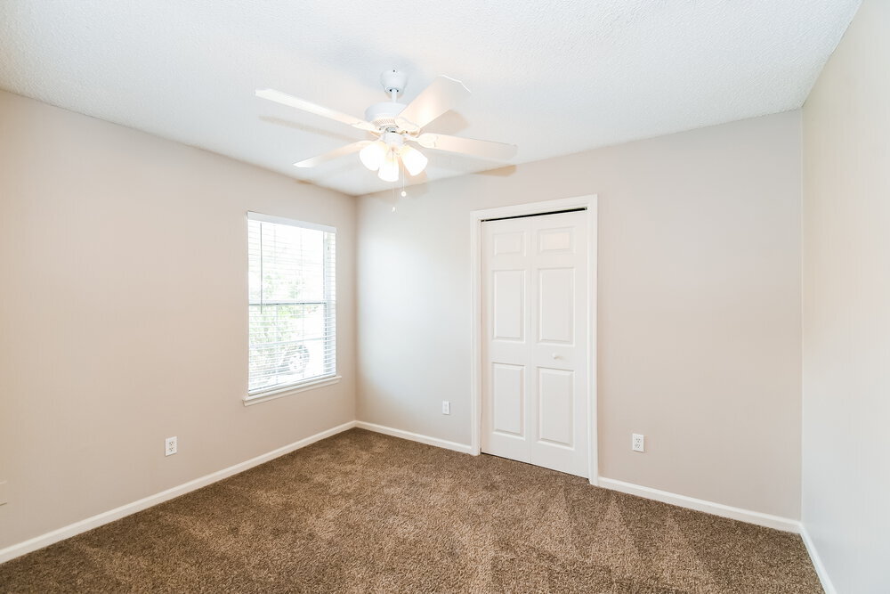 Building Photo - 12559 Fallohide Ln