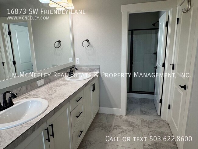 Building Photo - 16873 SW Friendly Ln