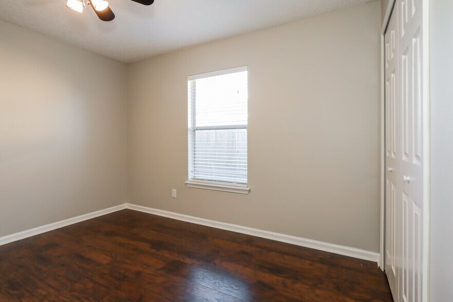 Building Photo - 3087 Havengate Dr
