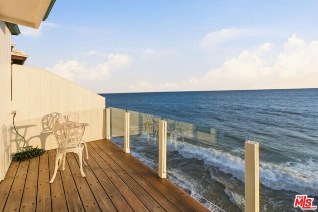 Building Photo - 20456 Pacific Coast Hwy