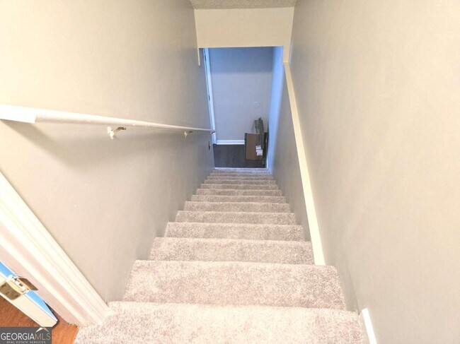 Building Photo - 117 Davis Mill Ct