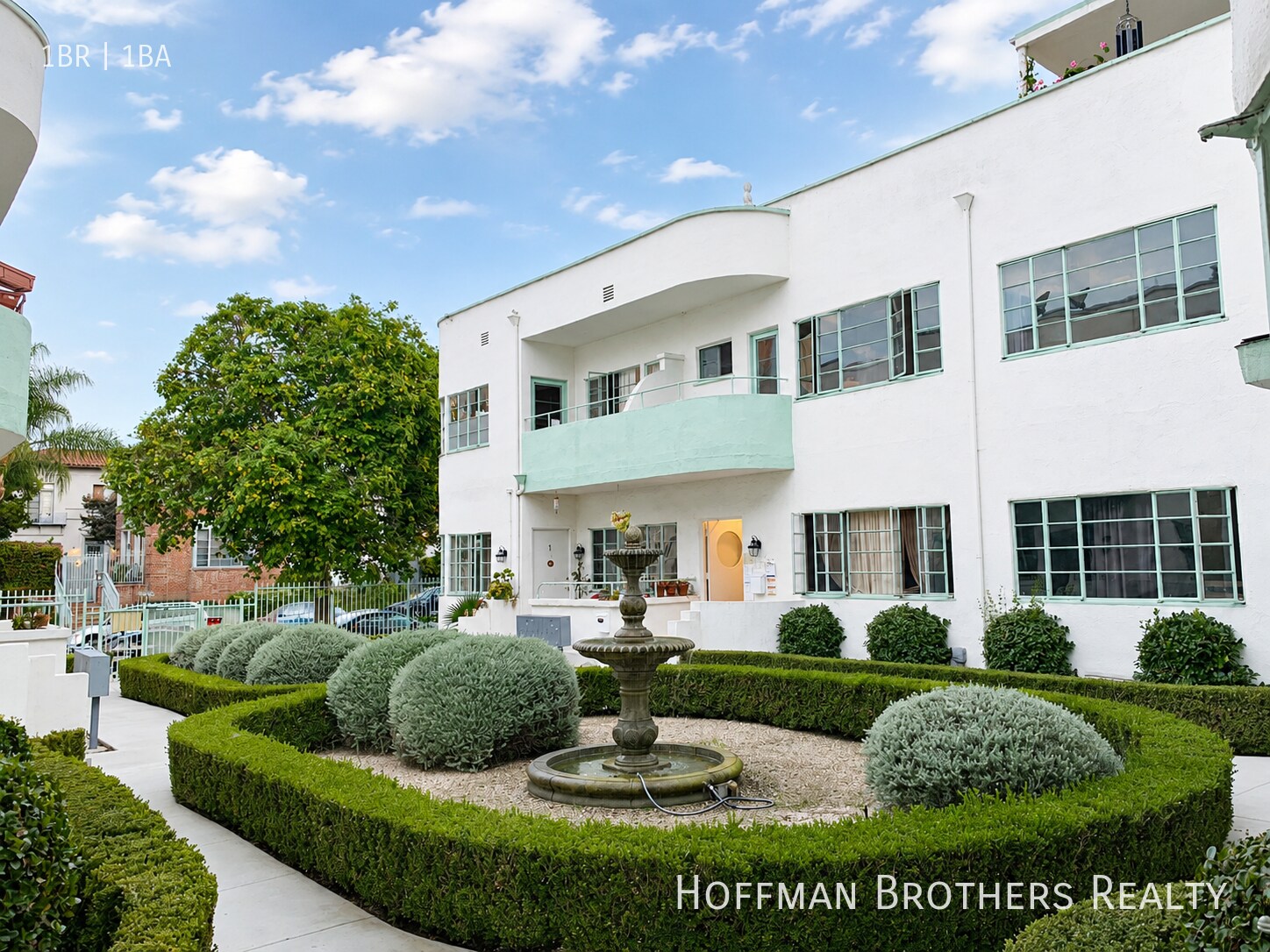 Building Photo - 909 S Serrano Ave