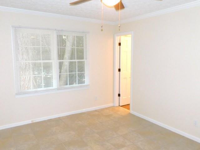 Building Photo - 2817 Thornridge Dr