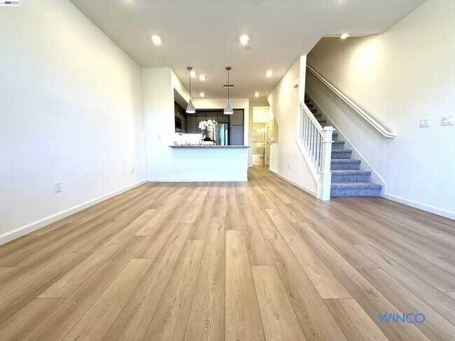 Building Photo - 3810 Norbridge Ave