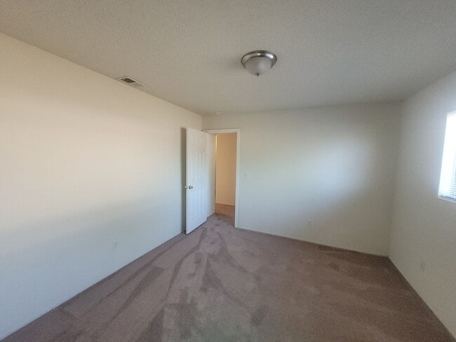 Building Photo - Citrus Heights 3 bedroom