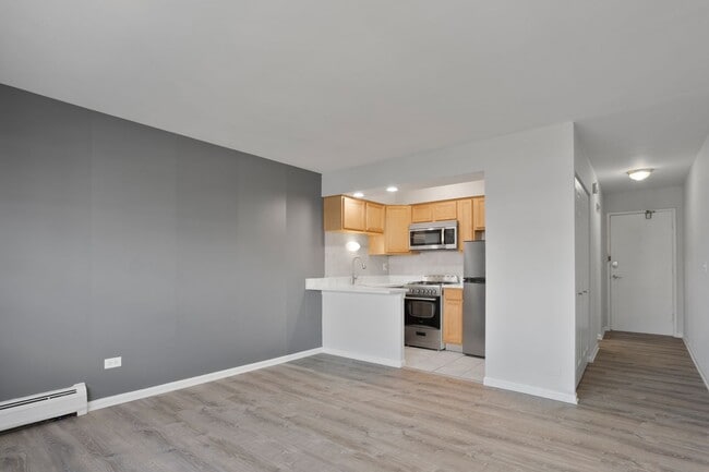 Interior Photo - The Sheridan Pratt