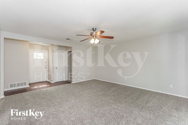 Building Photo - 1409 Harrison Ln