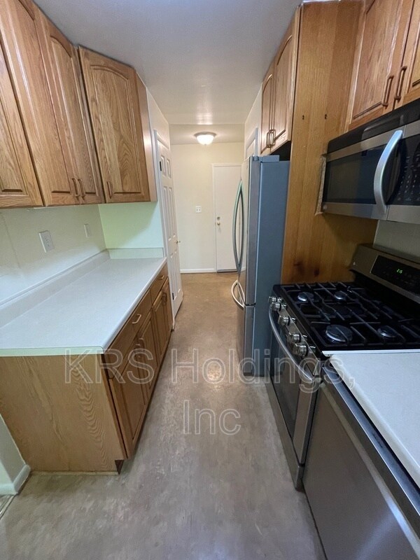 Building Photo - 4108 Mangalore Dr