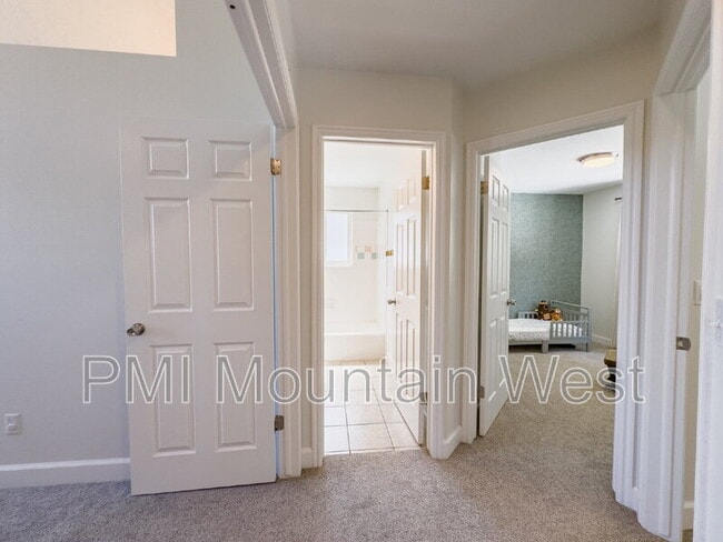 Building Photo - 607 E 1250 S